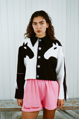 Sydney is wearing XS/S