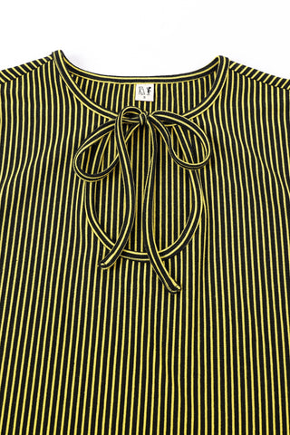 Sexy Bee Keyhole Long Sleeve Tee