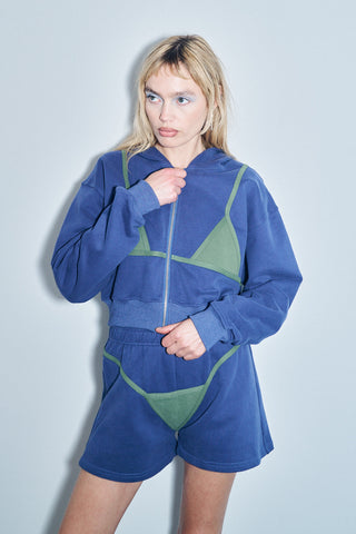XS