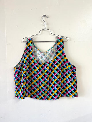 SAMPLE #97 - 1X Soft Linen Scoop Crop Top - Screensaver