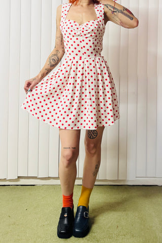 SAMPLE #604 - S Red Polka Dot Soft Linen Mini