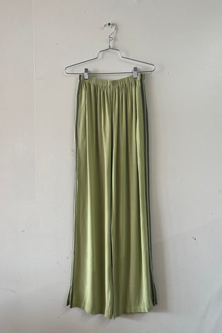 #16: M Scrap Sporty Lazy Pants Soft Linen - Sage Green / Army Green
