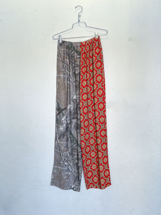 #23: S Scrap Split Print Lazy Pants - Forest Camo / Fancy Red Couch