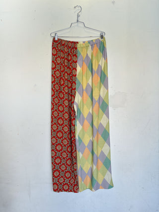 #42: XL Scrap Split Print Lazy Pants - Fancy Red Couch / Harlequin