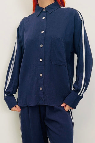 SAMPLE #480 - S Navy Sport Linen Button Down silver ribbon