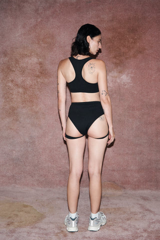 XS