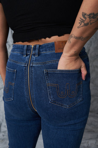 Easy Access Zipper Jeans