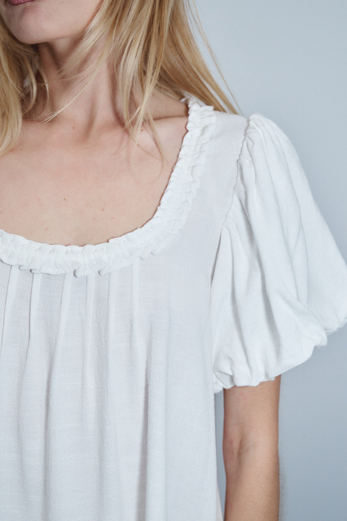 white linen babydoll dress For the soft girls who live in linen and puffed sleeves , CARINA in Powder White, Made of cool, breathable ramie linen, CARINA is the sweetest babydoll dress designed to flatter your body and keep