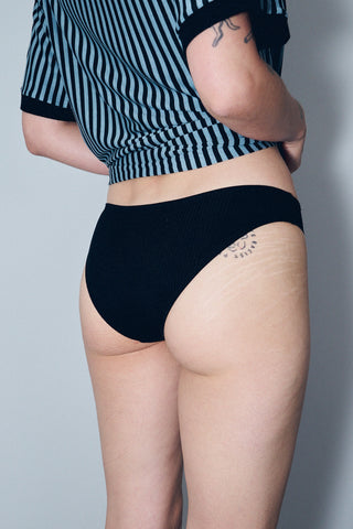 XS