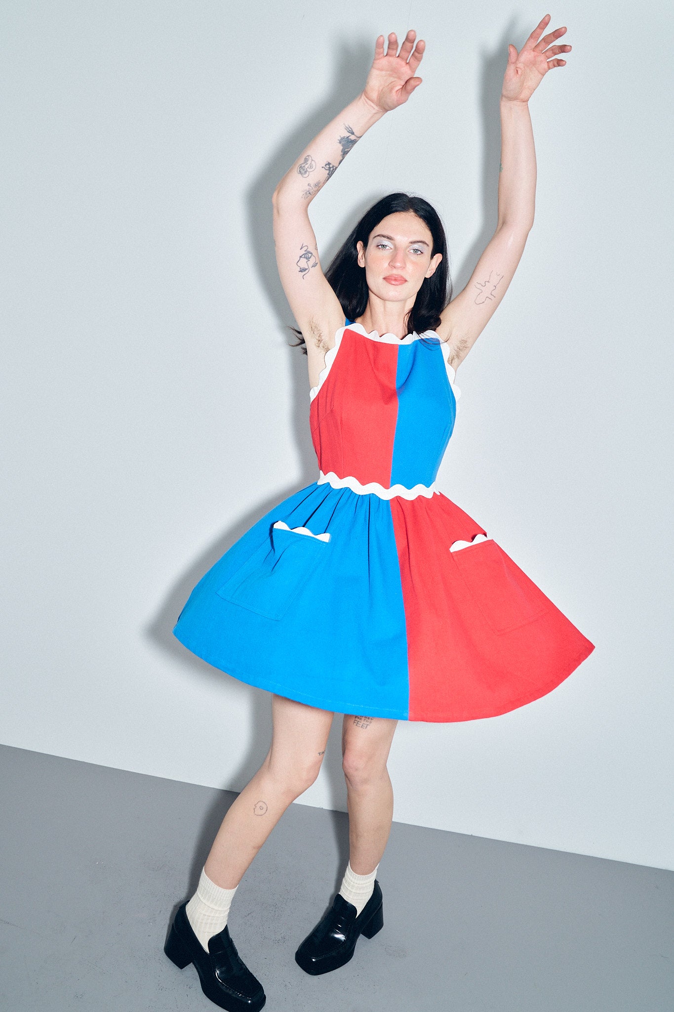 60s Barbie Mini Dress 1X / Red/Blue 60s Barbie Mini Dress 1X / Red/Blue