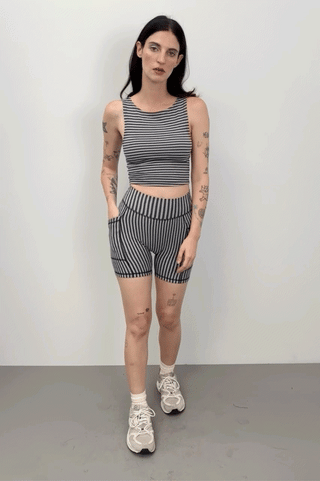 XS