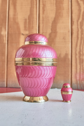 Fashion Brand Company Mini Lizard Urn