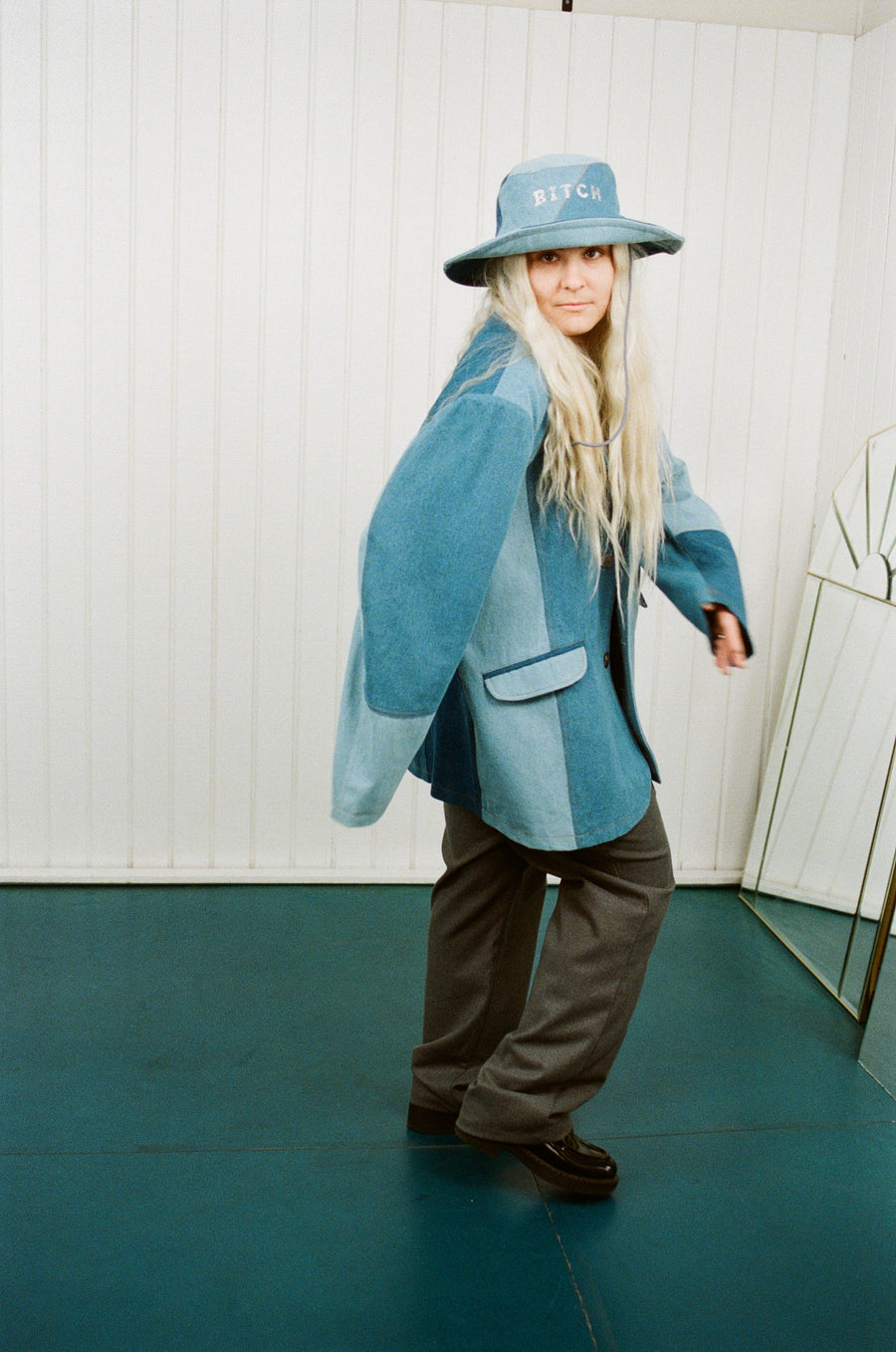 Chloe is wearing the XL
