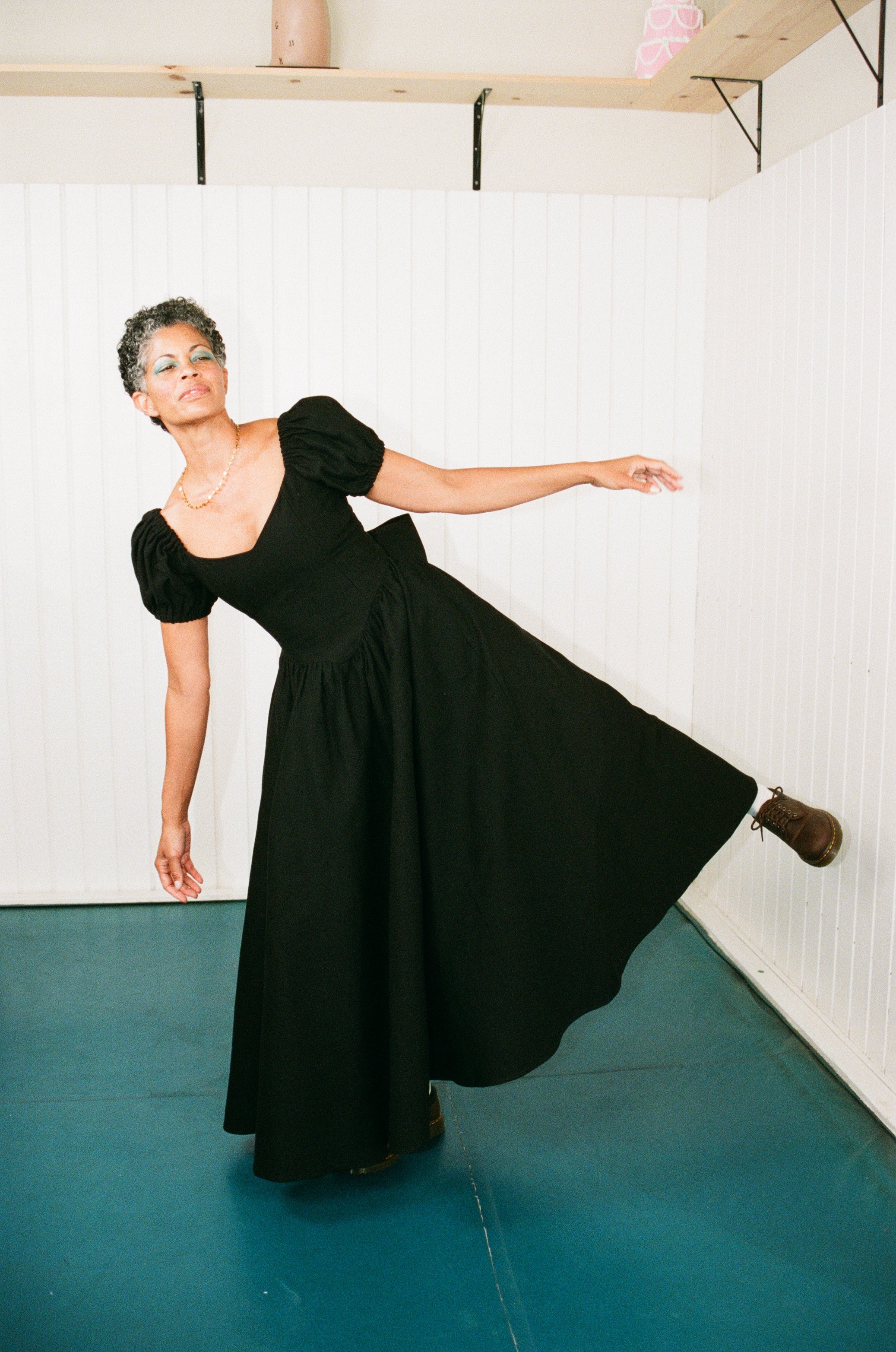 The Virgin Gown Black S / Black The Virgin Gown Black S / Black