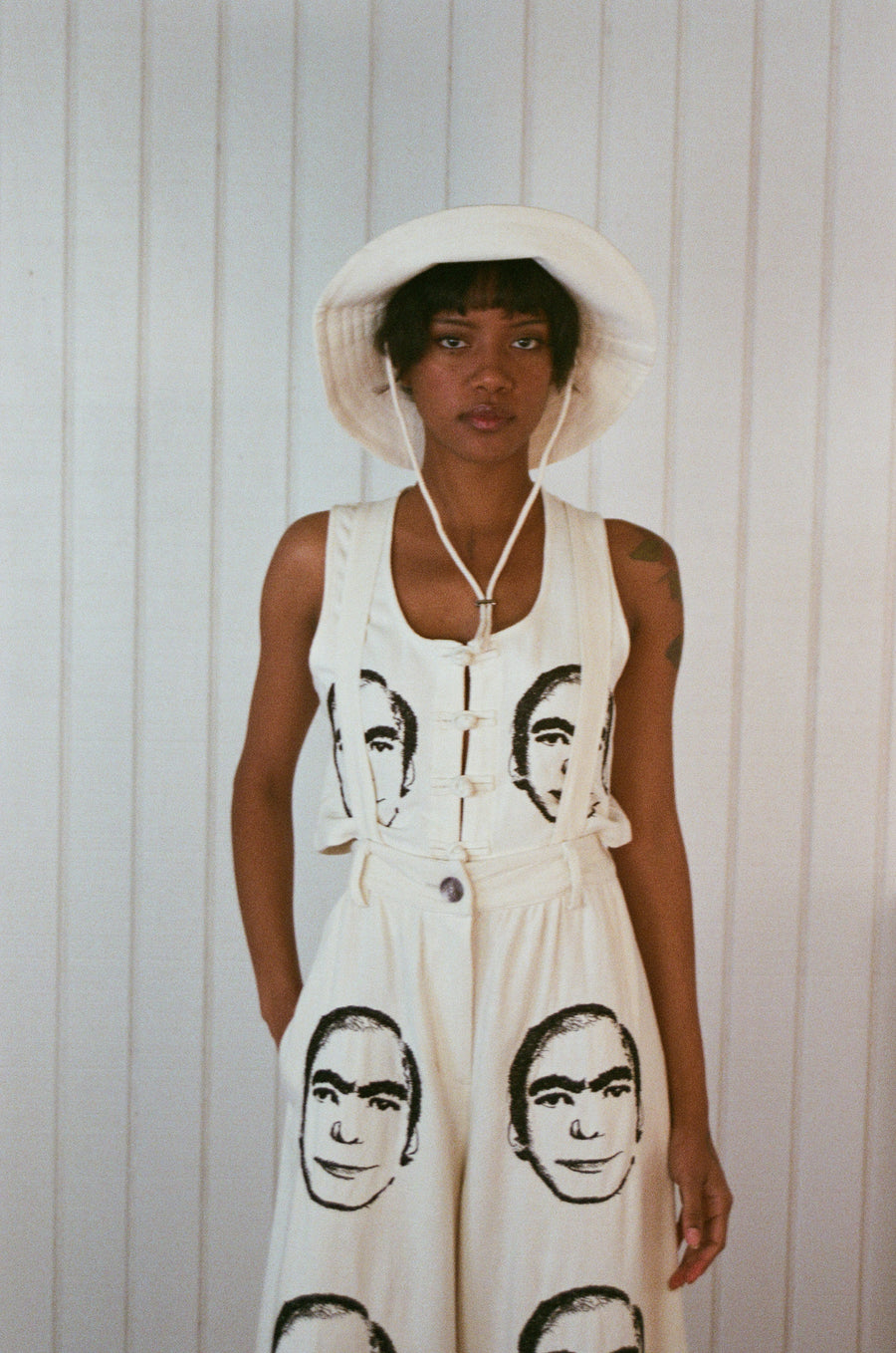 THIS MAN Suspender Linen Wide Leg Trousers