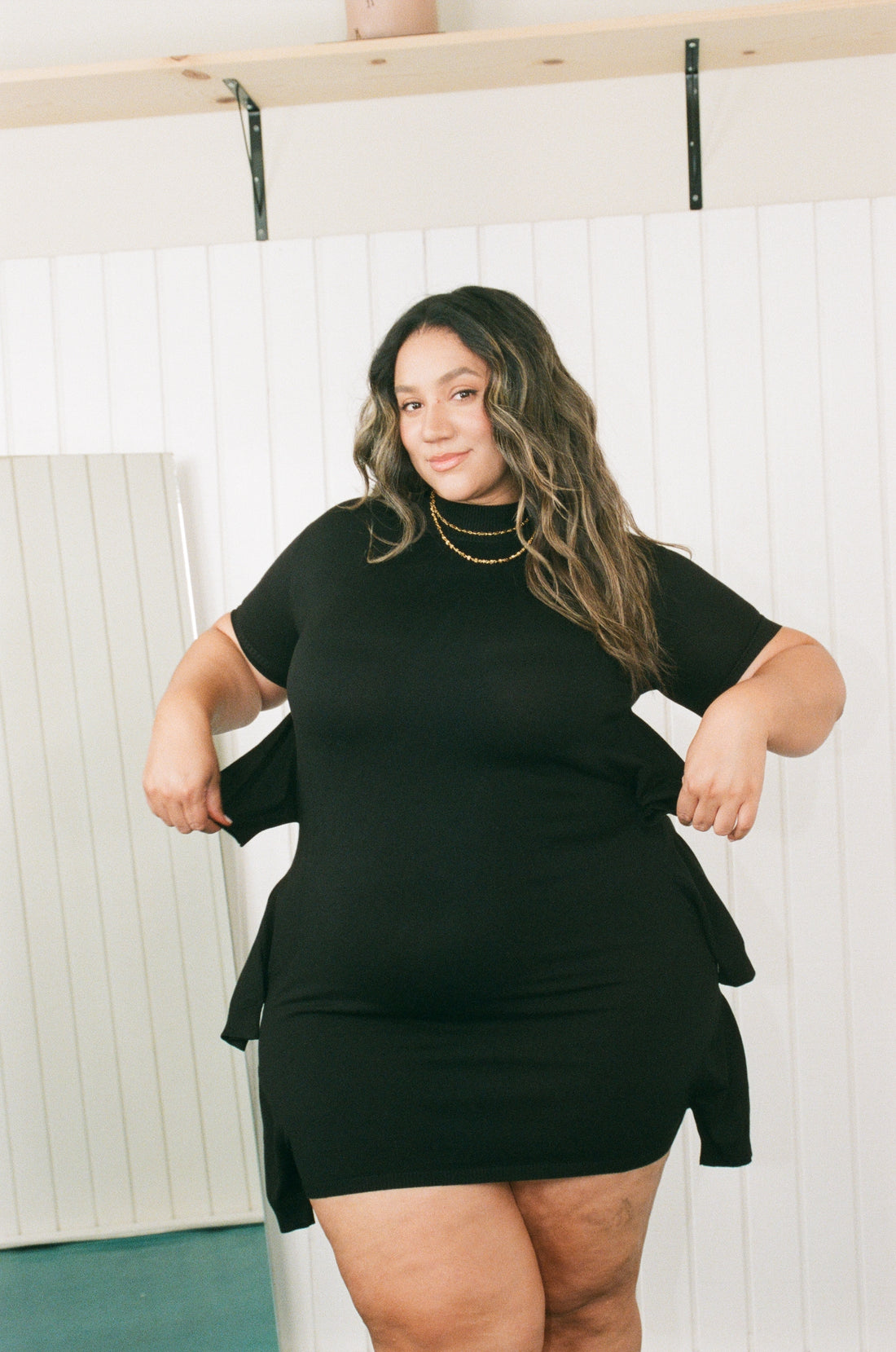 Erica is wearing the 3XL/4XL
